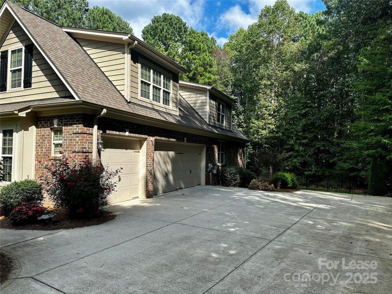 Property image 3 at 4642 Gold Finch Drive, Denver, NC 28037