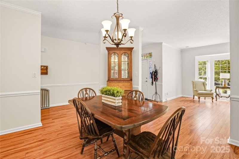 Property image 5 of 11929 Tanton Lane in Yorkshire, Charlotte, NC 28273
