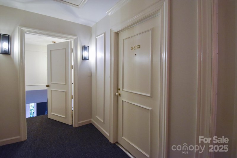 Property image 2 at 8333 Meadow Lakes Drive, Charlotte, NC 28210