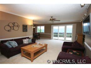 Property image 4 at 520 Davis Mountain Road, Hendersonville, NC 28739