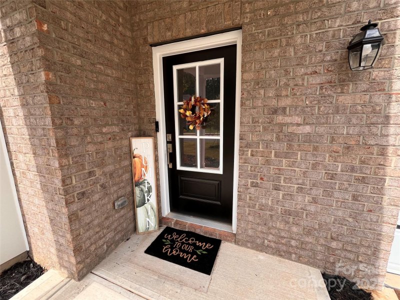 Property image 3 of 299 Hamptons Cove Road in Falls Cove at Lake Norman, Troutman, NC 28166