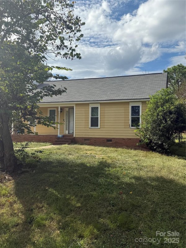 Property image 2 at 3396 Farm Lake Drive, Concord, NC 28027