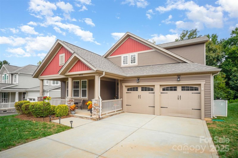 Property image 2 of 14525 Harmonious Street in Enclave, Charlotte, NC 28278