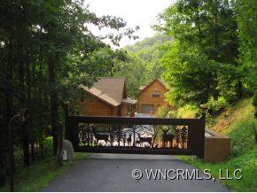Property image 2 at 1 Floppy Ear Trail, Waynesville, NC 28785
