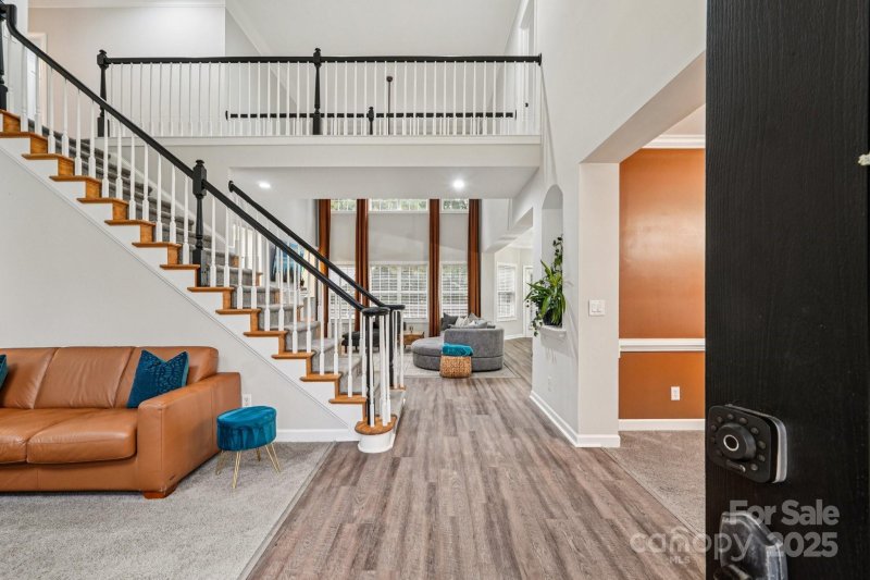 Property image 4 at 11111 Fountaingrove Drive, Charlotte, NC 28262