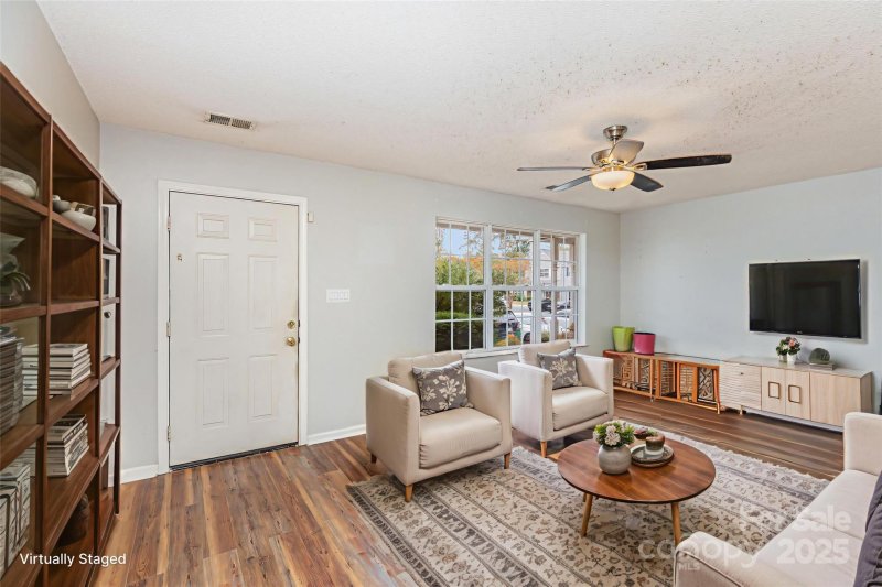 Property image 2 of 7519 Petrea Lane in The Landing at Hickory Grove, Charlotte, NC 28227