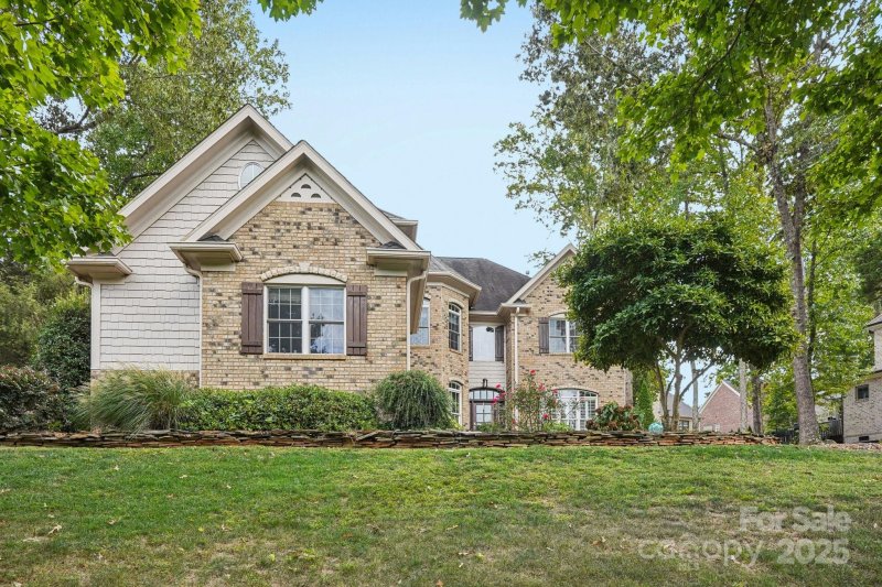 Property image 3 of 7768 Burning Ridge Drive in Treetops At Cowans Ford, Stanley, NC 28164