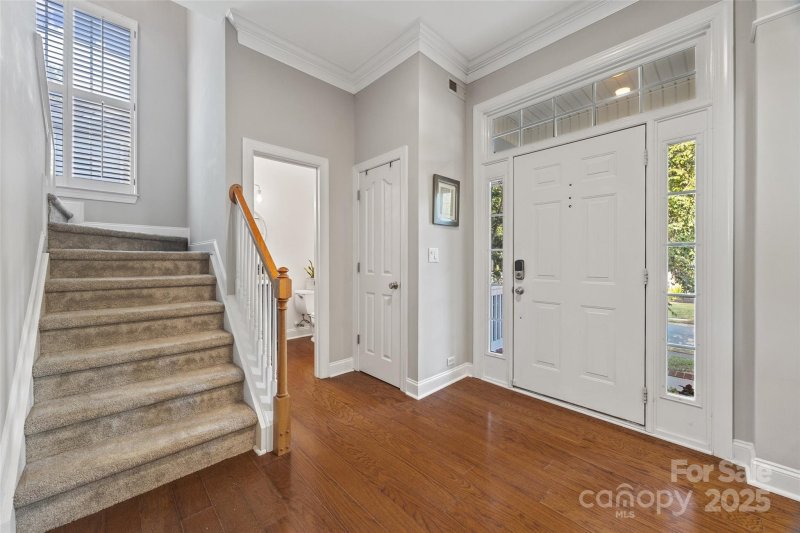 Property image 5 at 6819 Charter Hills Road, Charlotte, NC 28277