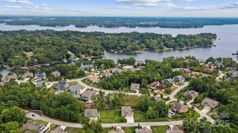 Property image 3 of 3812 Arial Lane in Handsmill On Lake Wylie, York, SC 29745