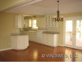 Property image 3 at 301 Melissa Way, Hendersonville, NC 28791