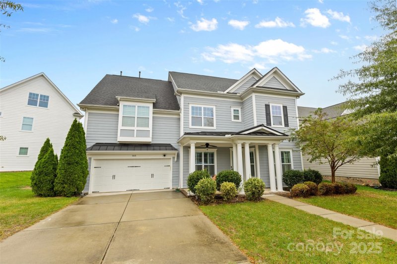 Property image 3 of 5401 Meadowcroft Way in Habersham, Fort Mill, SC 29708