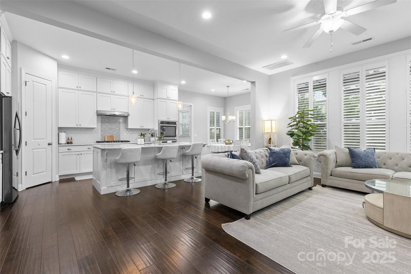 Property image 5 of 5401 Meadowcroft Way in Habersham, Fort Mill, SC 29708