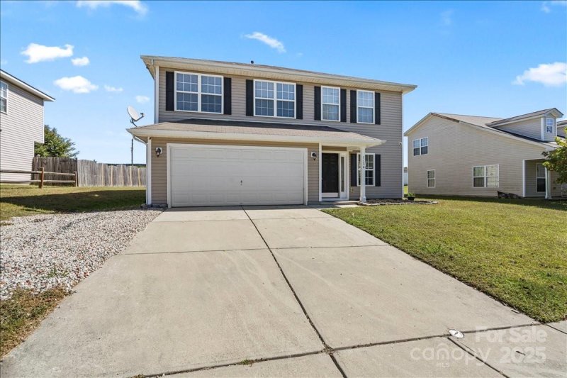 Property image 2 of 7126 Bullock Drive in Creekside At Coulwood, Charlotte, NC 28214