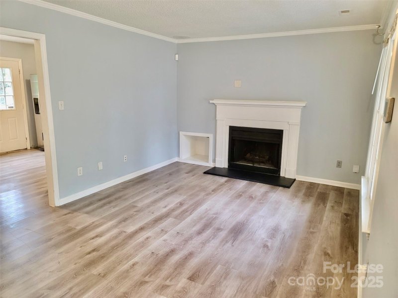 Property image 4 of 6414 Rockshire Drive in Hickory Ridge, Charlotte, NC 28227