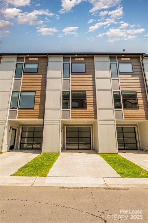 Property image 2 of 1225 Minter Place in Altura Southend, Charlotte, NC 28203