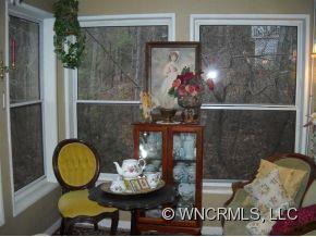 Property image 2 at 8 Tuckaway Drive, Asheville, NC 28803