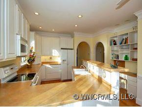 Property image 2 at 115 Willow Oak Drive, Asheville, NC 28805