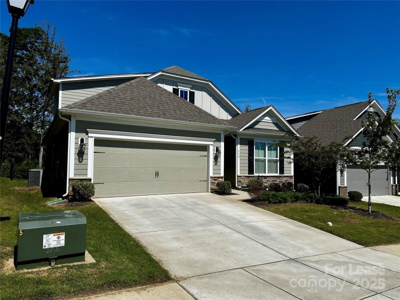 Property image 2 of 340 Secretariat Drive in The Farm at Ingleside, Iron Station, NC 28080