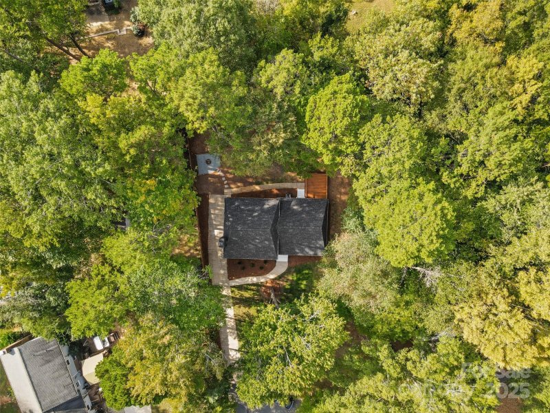 Property image 3 of 509 Selkirk Place in Heritage Woods East, Charlotte, NC 28270