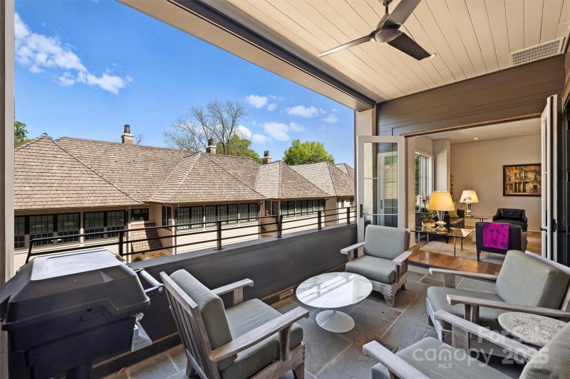 Property image 4 of 1170 Queens Road in Myers Park, Charlotte, NC 28207