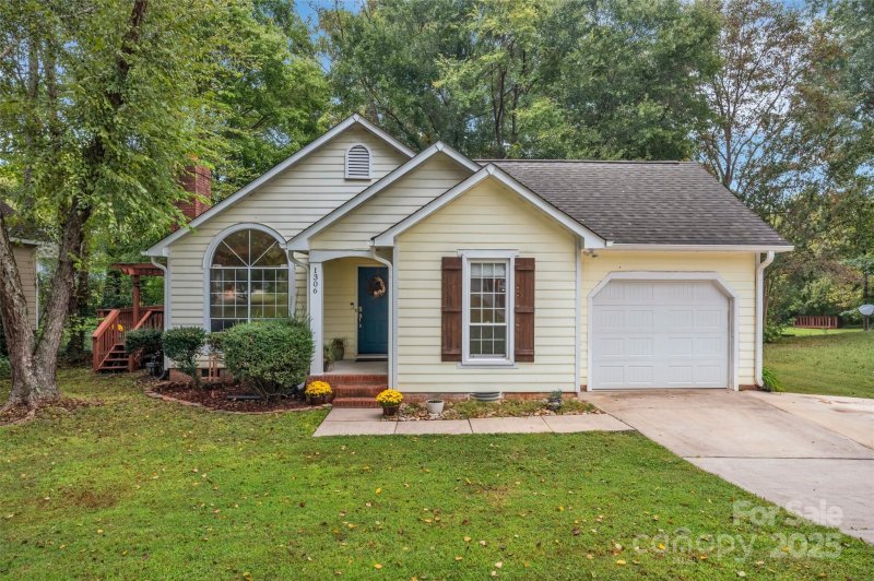 1306 Sugar Hollow Drive