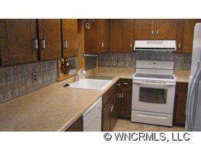 Property image 5 at 302 Nottingham Road, Maggie Valley, NC 28751