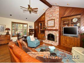 Property image 2 at 111 Glengary Dr, Flat Rock, NC 28731