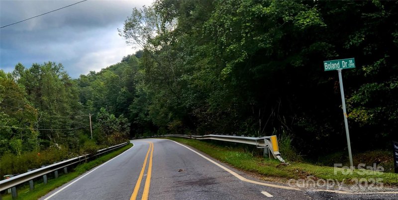 Property image 3 of 386 Nors Way in Indian Head Acres, Lake Lure, NC 28746