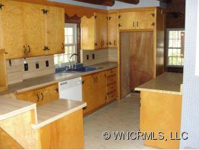 Property image 3 at 13 Ravenwood Lane, Horse Shoe, NC 28742