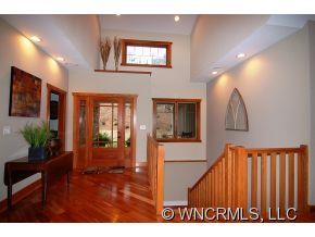 Property image 3 at 160 Flameleaf Lane, Hendersonville, NC 28739