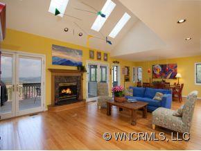 Property image 3 at 127 Stonecrest Drive, Asheville, NC 28803