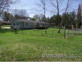 Property image 3 at 307 Melissa Way, Hendersonville, NC 28791