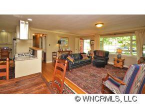 Property image 4 at 7 Pinehurst Road, Asheville, NC 28805