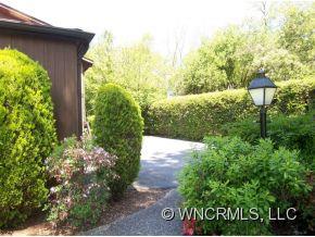 Property image 3 at 105 E 4 Bent Tree Drive, Hendersonville, NC 28739