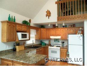 Property image 4 at 21 Star Crest Dr, Waynesville, NC 28785