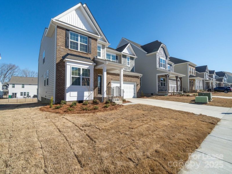 Property image 2 of 15108 Moulin Court Drive in Chateau, Charlotte, NC 28273