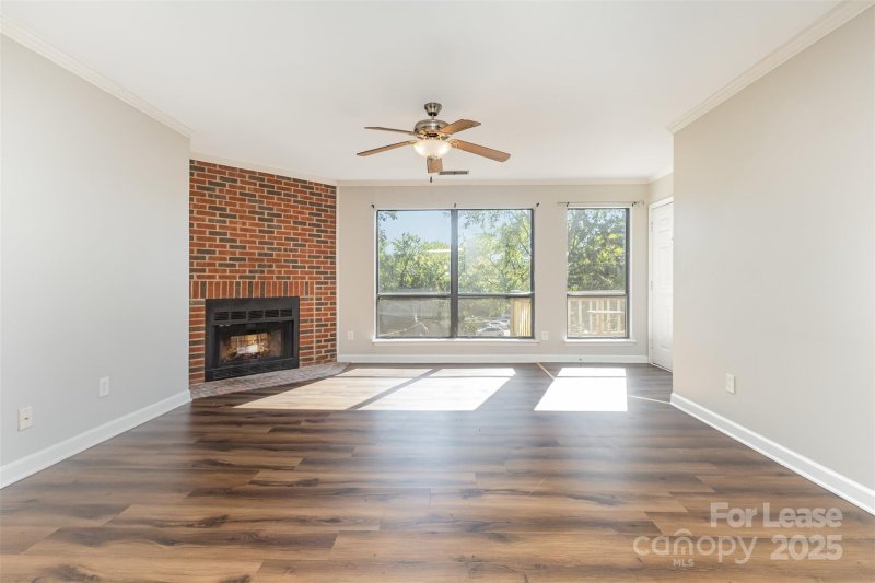 Property image 4 of 1608 Sharon Road in Sharon Place, Charlotte, NC 28210