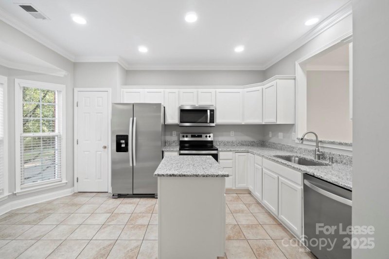 Property image 5 of 14504 Reese Boulevard in Rosedale, Huntersville, NC 28078