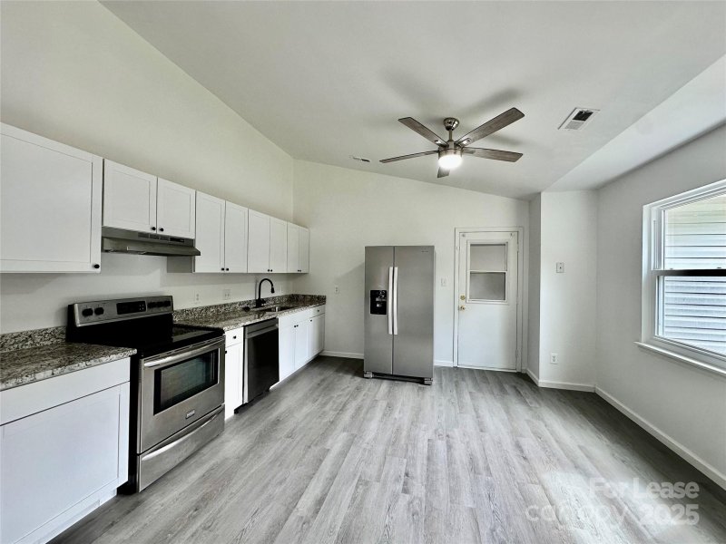 Property image 2 at 5415 Amado Street, Charlotte, NC 28215