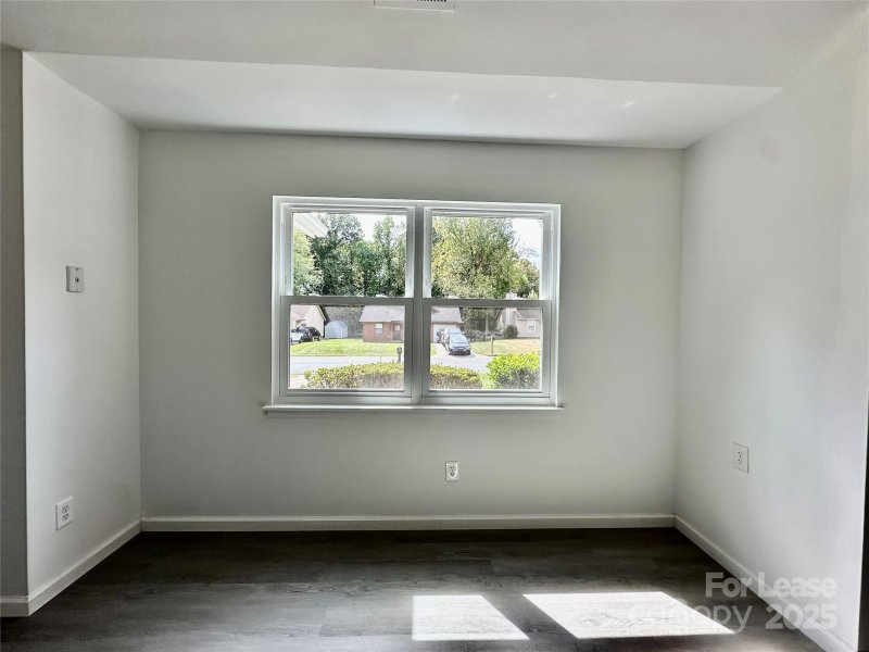 Property image 3 at 5415 Amado Street, Charlotte, NC 28215