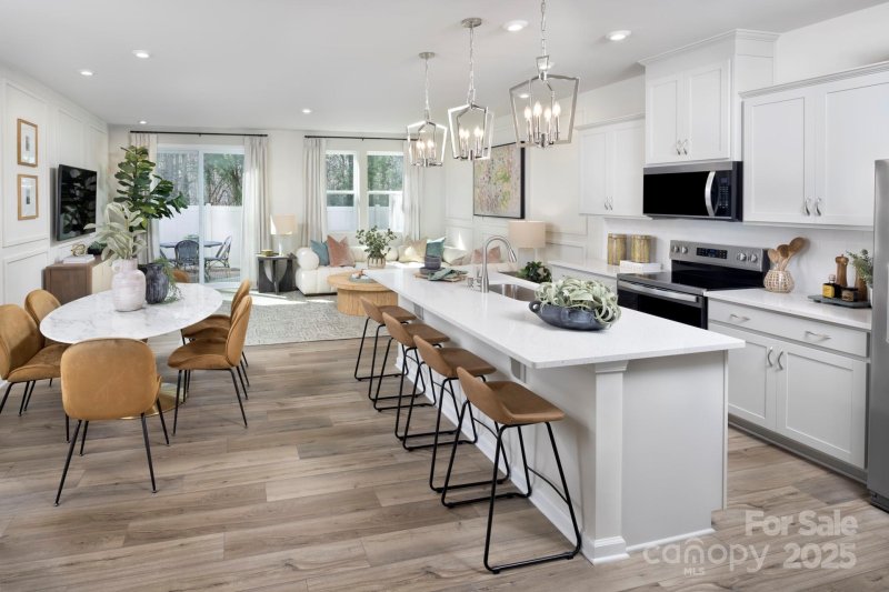 Property image 5 of 641 Cassidy Court in Arbor Chase, Clover, SC 29710