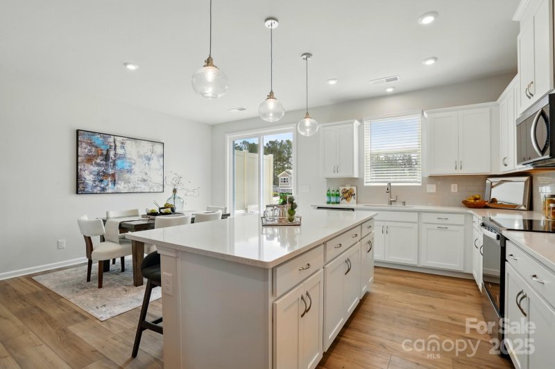 Property image 5 of 645 Cassidy Court in Arbor Chase, Clover, SC 29710
