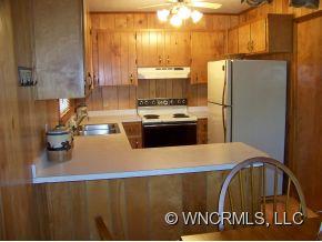 Property image 3 at 304 Raven Ridge, Maggie Valley, NC 28751