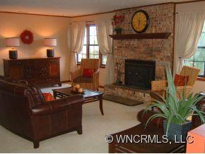 Property image 3 at 8 Sun Up Lane, Candler, NC 28715