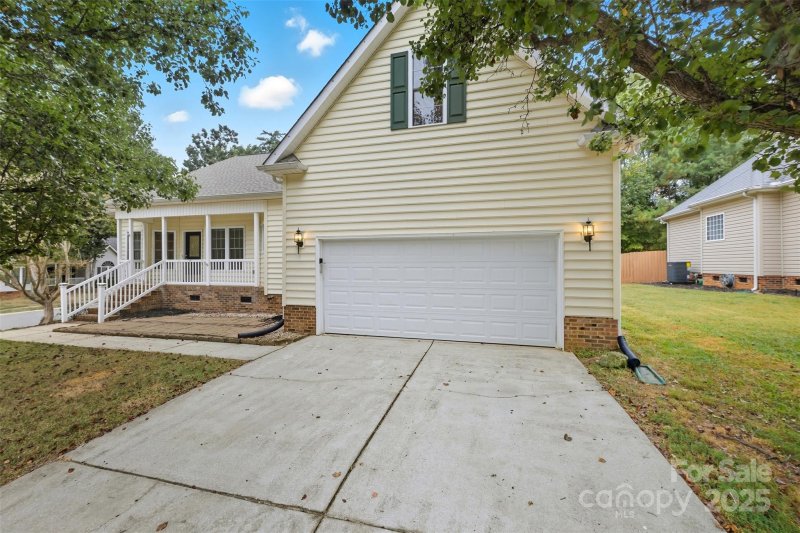 332 Chelveston Drive