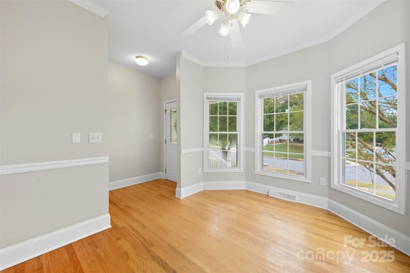 Property image 3 of 332 Chelveston Drive in Stafford Park, Rock Hill, SC 29732