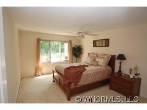 Property image 5 at 102 Beaver Ridge Road, Asheville, NC 28804