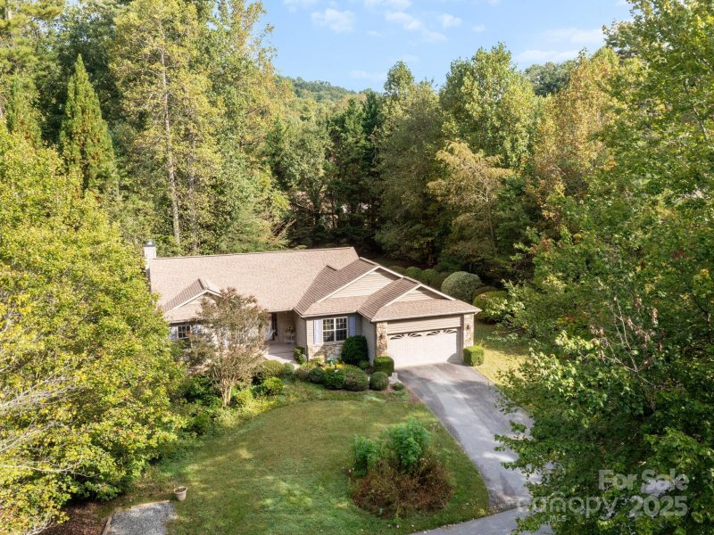 Property image 4 of 16 Tall Pines Road in Tall Pines, Hendersonville, NC 28739