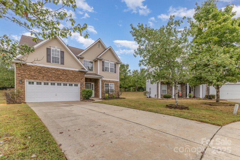Property image 4 of 14632 Karen Graham Court in Waterlyn, Charlotte, NC 28278