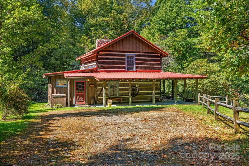 Property image 2 of 333 Village Lane in Wolf Laurel, Mars Hill, NC 28754